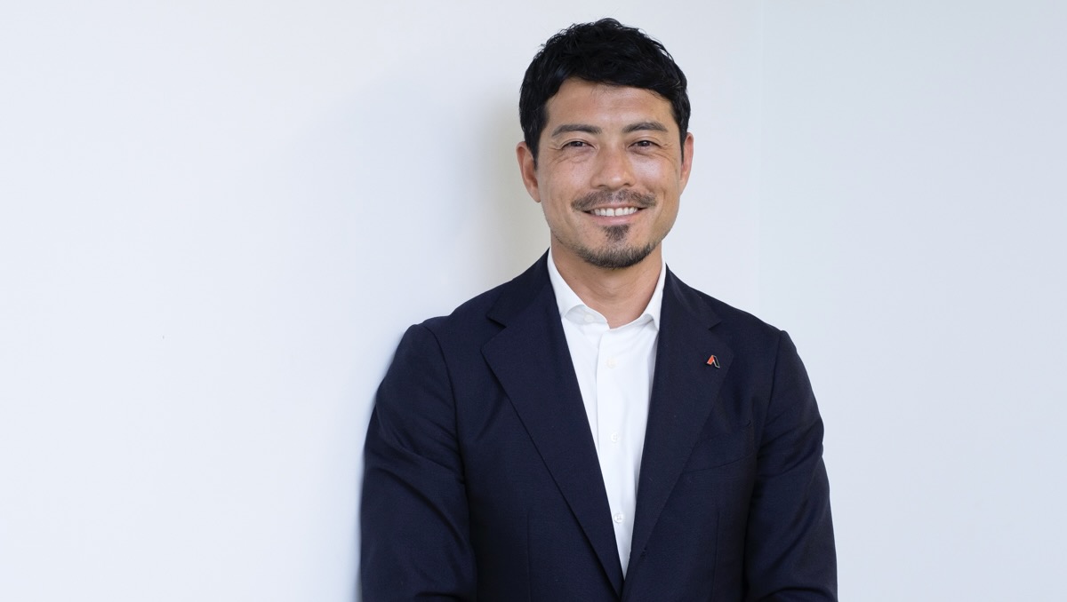 創業から6年。実業家・鈴木啓太の現在地――「腸を温める」新ウェア開発の狙い