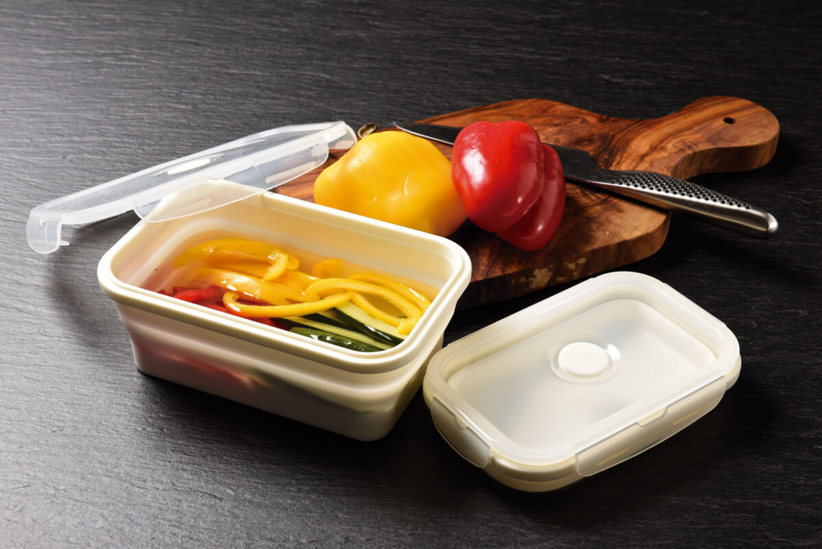 1個330円の「蛇腹式容器」でキッチン収納が変身。Standard Productsの保存容器は複数買いマスト