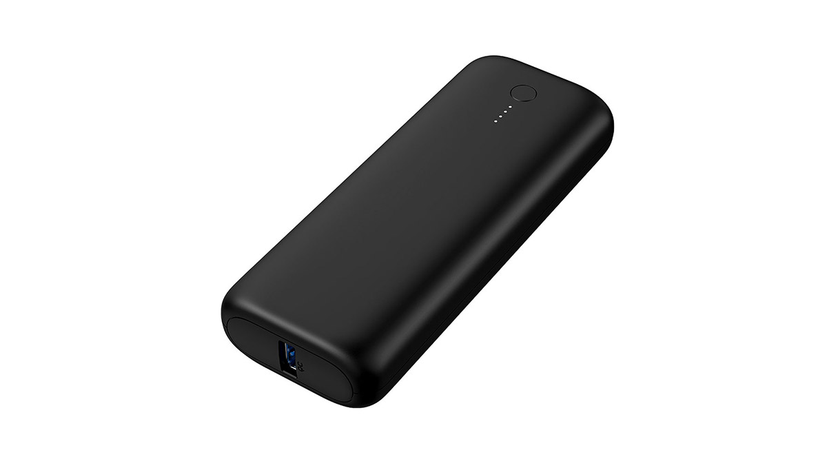 欲張りモバイルバッテリー発見！ 20000mAhの大容量とスリムボディを両立した良いとこ取り