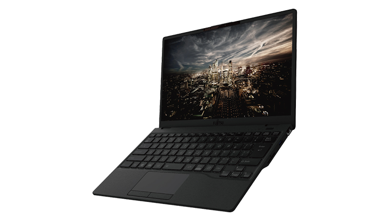 富士通、世界最軽量ノートPCなどWindows 11搭載モデルのラインナップを発表！ 人気シリーズの新モデルも
