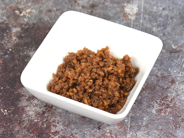 大豆ミート感一切ナシ！ カルディの「お肉じゃないよ大豆だよ！ にんにく餃子味 80g」は名前負けしない濃厚な味わい