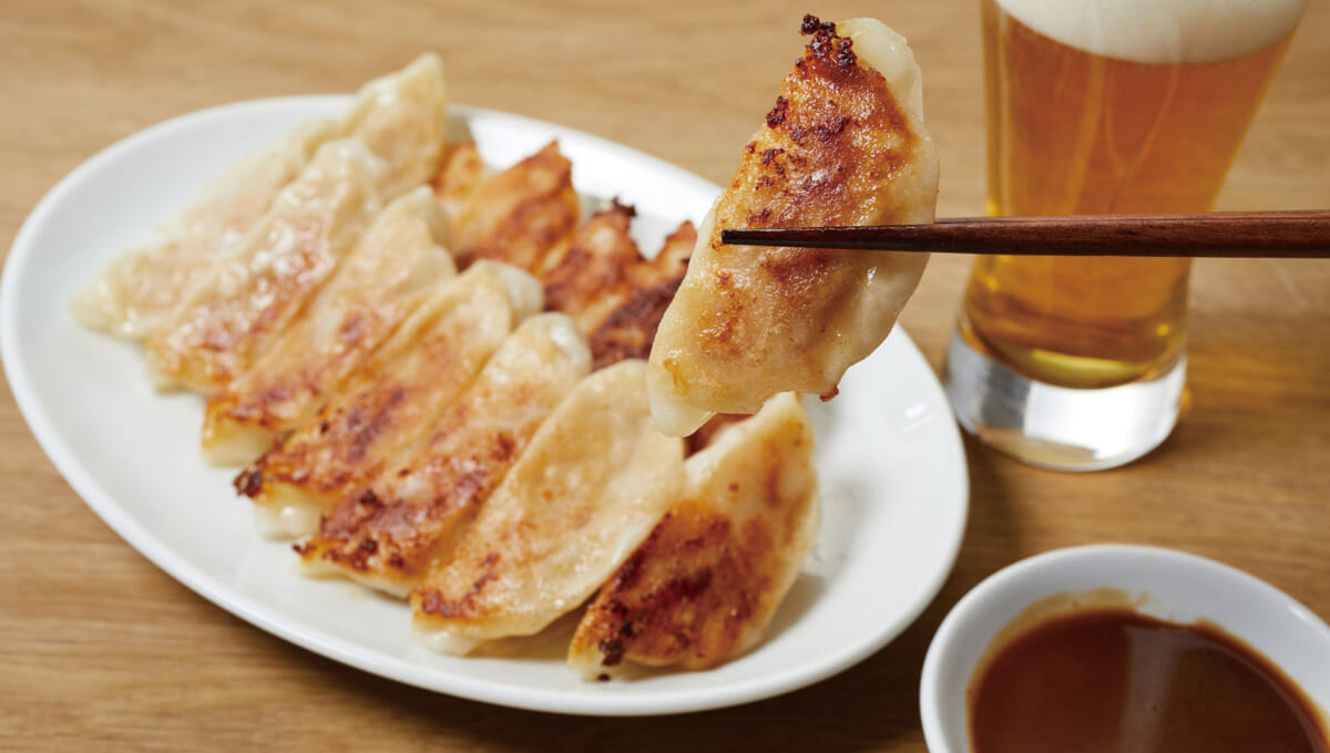 「1000万個売れたギョーザ」はやっぱりスゴイ！ 楽天で人気の「ワケありグルメ」のお値打ち度をプロがチェック