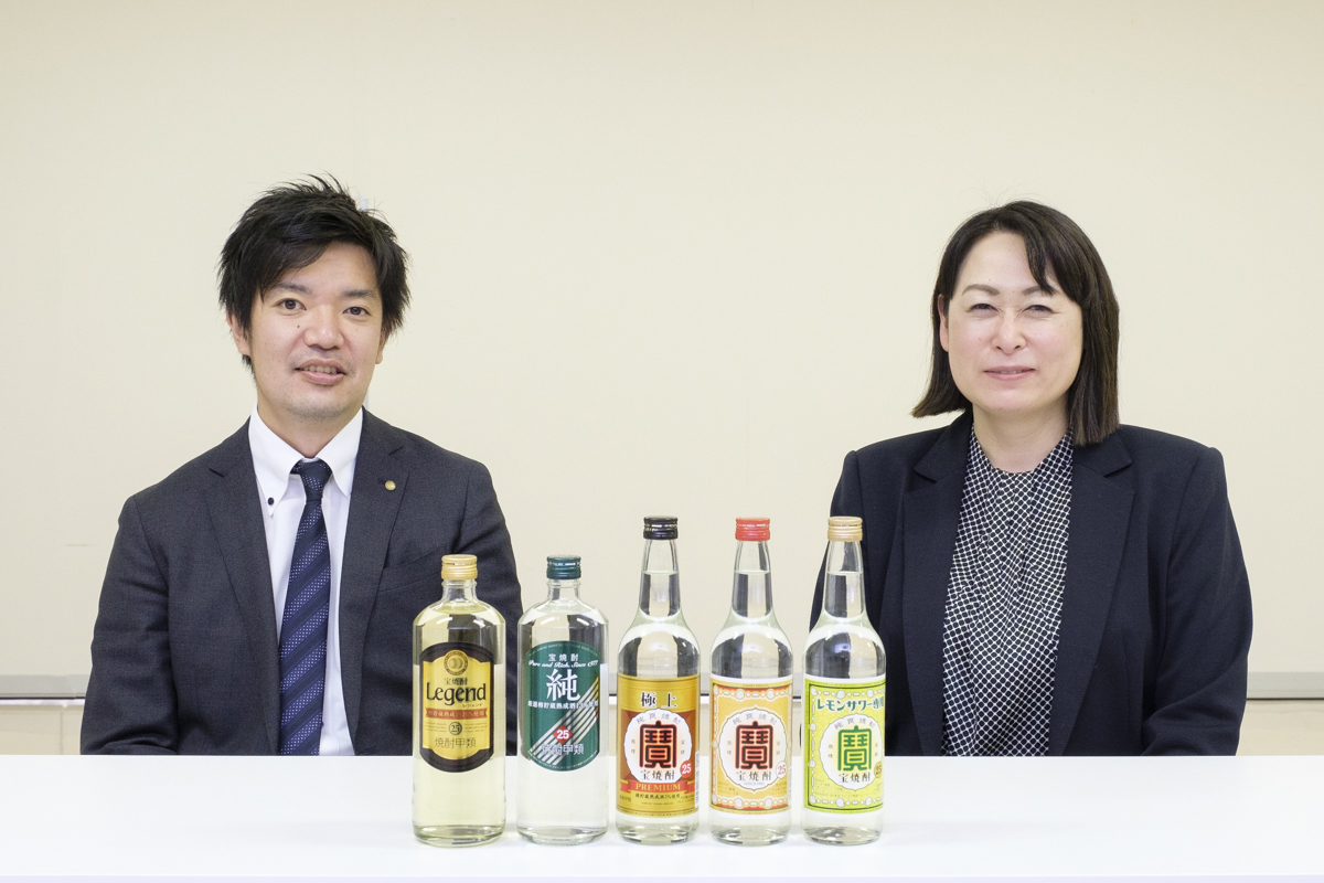 いろんな「甲類焼酎」を飲み比べて味わいの違いを実感する噺