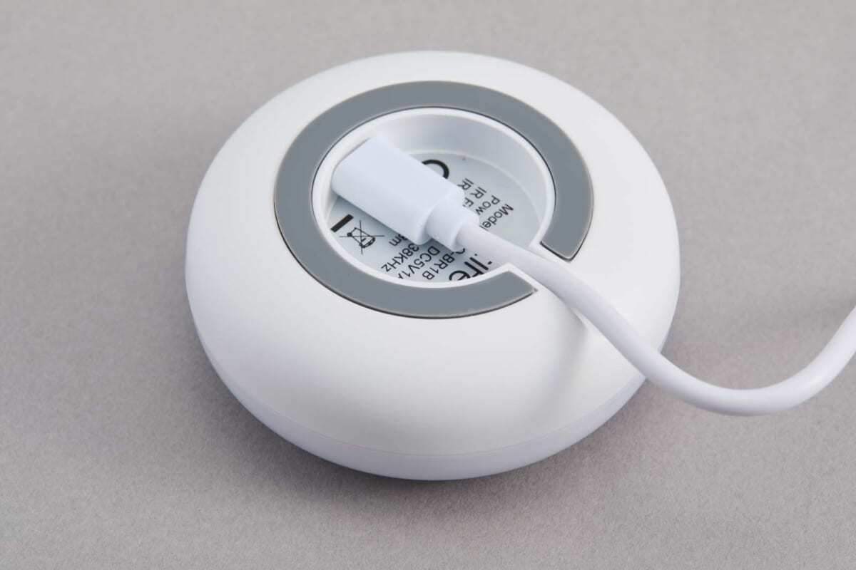 家電のリモコンをアプリに登録するだけで自動化できる！ 湯浅顕人が選ぶAmazon掘り出し製品