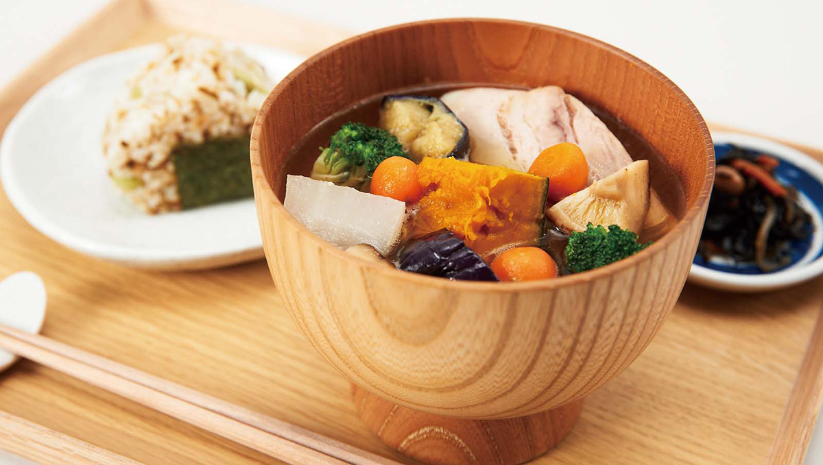 手軽なのにジャンクじゃない！ いま注目の「完全栄養食」