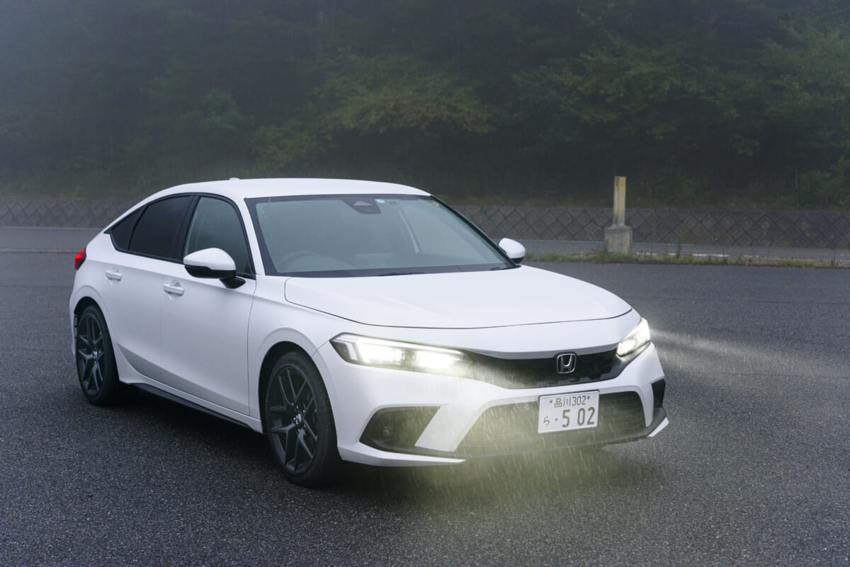 これが世界のスタンダード! ホンダ新型「シビック」の完成度を調べてみた