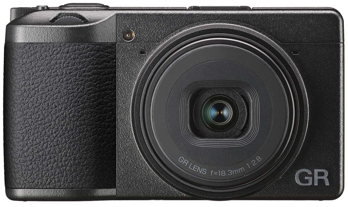 GN編集部の「推し」はコレ！ 日常使いに便利なリコーの単焦点コンデジ「GR III」