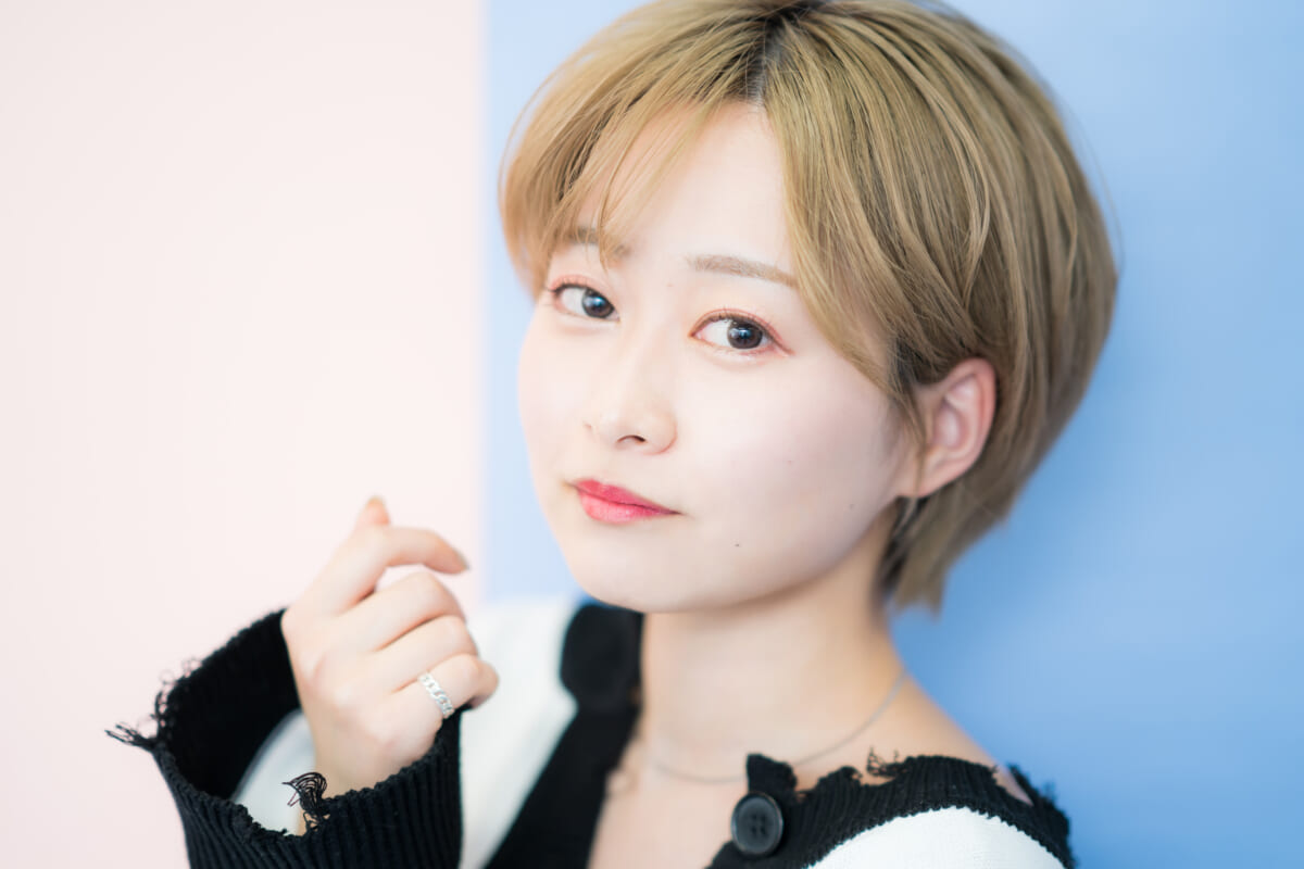 『アオアシ』待望のアニメ化！河瀬茉希「サッカーのユースについて初めて知ることも多く、興味深く学びながらアフレコに臨みました」