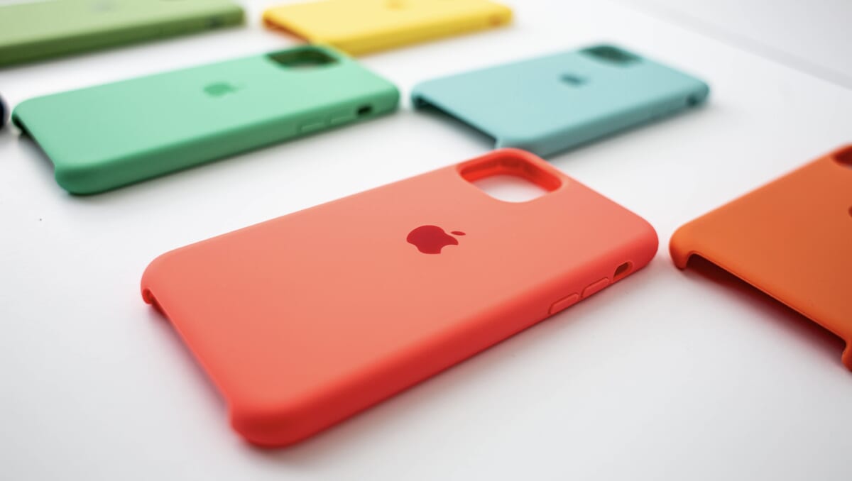 ケース買い替え必須!? iPhone 14（仮）のモックをチェックしてみたら…