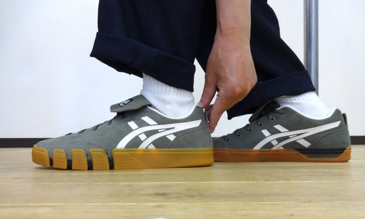 アシックスのスケシュー「GEL-FLEXKEE」履いてみたら機能性がチョー魅力的だった！