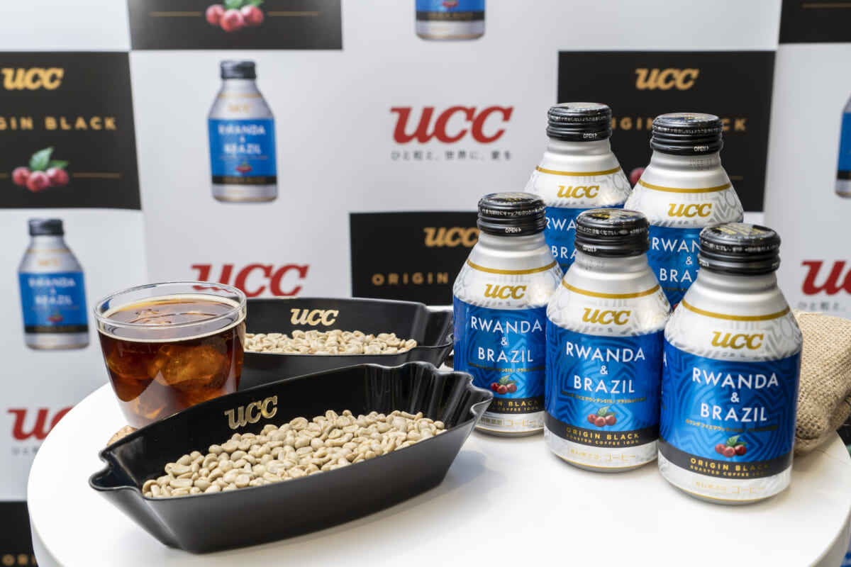 最新「缶コーヒー」のクオリティが凄い！ 「ORIGIN BLACK ルワンダ＆ブラジル」誕生の裏には製作者のアフリカへの熱い想いがあった
