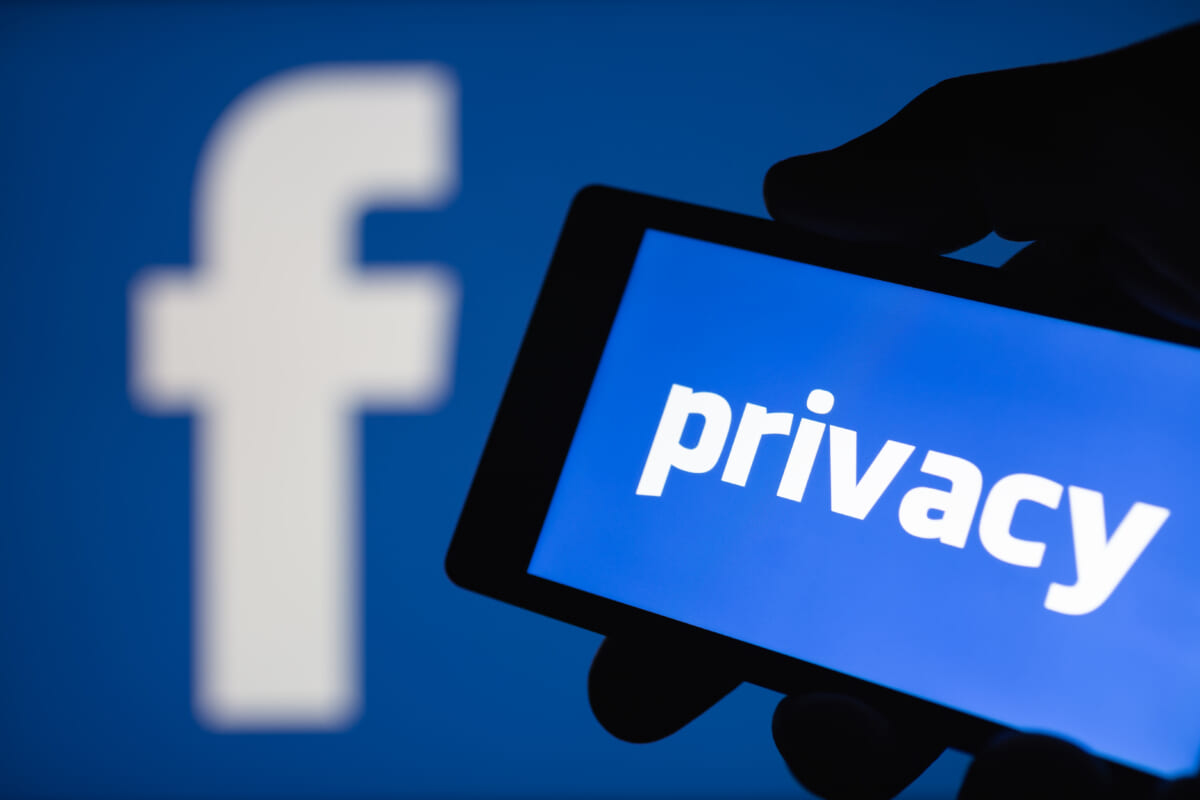 Facebookが雇用凍結した「4つの要因」を発表。アップルによるiOS 14.5以降のアプリトラッキング透明性導入の影響も示唆