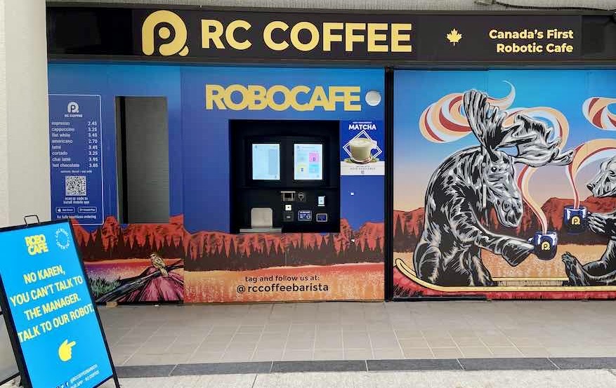 バリスタはロボット！ カナダで急増中の「無人店舗」の背景と反応