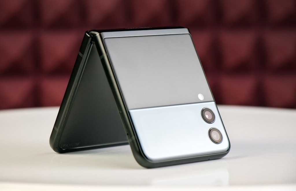 2024年に投入予定!? サムスンが「約10万円台の折りたたみスマホ」を開発中か