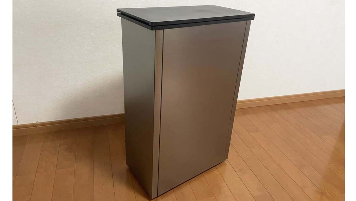 生ゴミを冷やしてニオイを防ぐ！ 約5万円、17㎏のゴミ箱「CLEAN BOX」に実用性はあるのか？