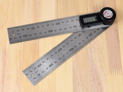 【モノタロウ】もっと早く買っておけば良かった！デジタルだから使い勝手が良いプロトラクター