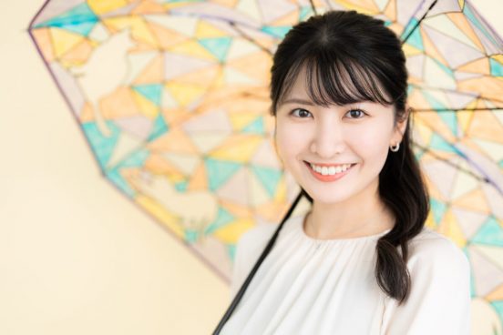 駒木結衣「虹が出たあとに晴れやかな空が広がる。そんな番組を目指しています」ウェザーニュースキャスター連載・第1回