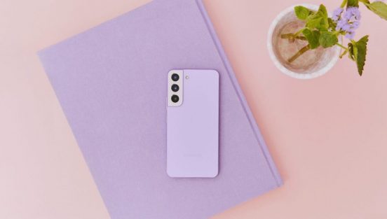 限定カラーが定番化！ Galaxy S22に新色「ボラ・パープル」が追加