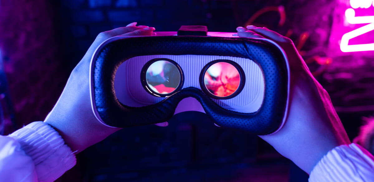 アップルやメタのAR／VRヘッドセット、サムスン製マイクロLEDディスプレイが入ってる？