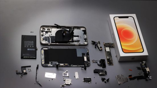 「iPhone 14」、全モデルがRAM 6GB？ 高価なProモデルは高速メモリ採用のうわさ