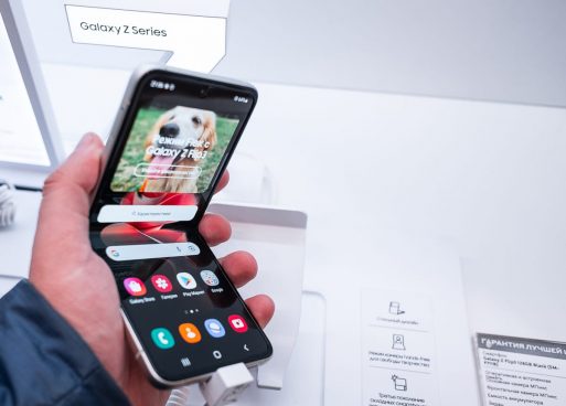 「Galaxy Z Flip4」、先代より100ドル値上げ？ 「Galaxy Z Fold4」も高くなりそう…