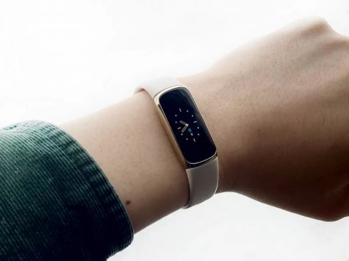 Fitbit Charge 6登場間近？ FCCへの登録が発見される