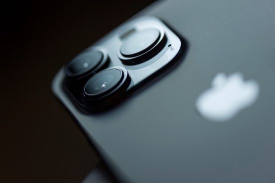 「iPhone 14 Pro」は100ドル値上げが濃厚！ ストレージ容量の増加で相殺するとの噂