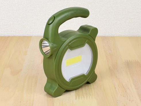 本当に100均商品!? COBとLED、どちらも対応できる「2WAYランタン」