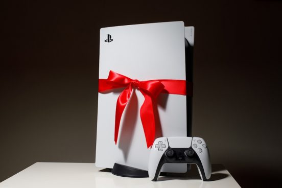 なぜソニーは「PS5」を米国以外で値上げするのか？ 業界アナリストが分析