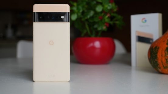 Appleと反対の道を行く？ Googleが「Pixel mini」を開発中とのウワサ