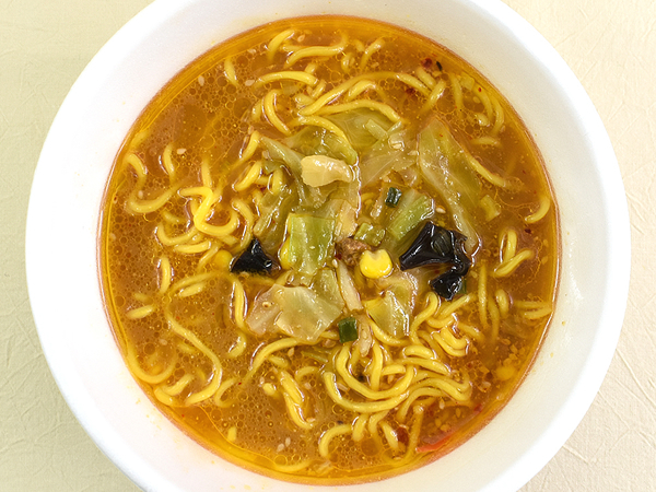 “第4回ご当地カップ麺No.1決定戦”1位の実力！ 「けやき札幌味噌ラーメン」はファミマ自慢の一品