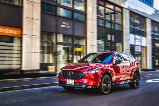 マツダ「CX-5」クリーンディーゼルは、プレミアムブランドのラグジュアリーモデルに乗った時のような万能感