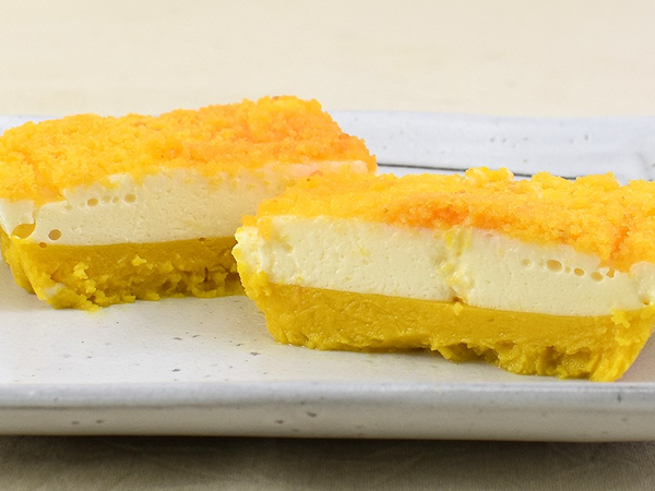 パンプキンスイーツ好き必見！ ファミマの「かぼちゃチーズケーキ」はほとばしる甘みがたまらない