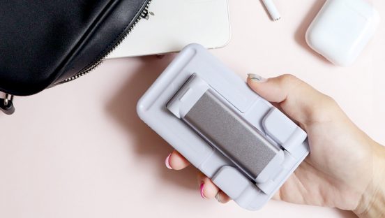 パブリックスペースでも一目置かれるオシャレなカラー！ MOTTERUスマホスタンド新色は「パステルカラー」