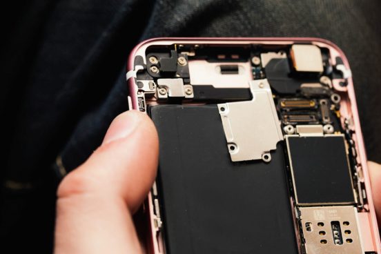 iPhone 15 Proは値上げの心配なし？ アップルがチップ価格改定を拒否の報道