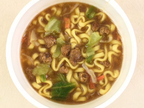 これは満足感じゃない、「満」そのものだ！ セブンで見つけた「明星 麺神カップ 濃香味噌」の奥深い香りに注目