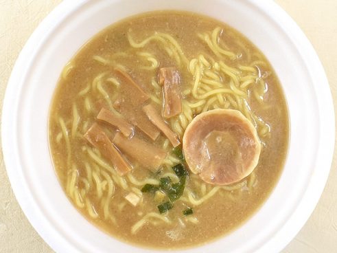 これが“史上最高のこってり”だ！ 「名店の味 天下一品 京都濃厚鶏白湯」はスープの魅力がハンパない