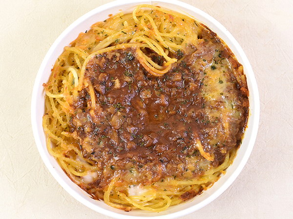 これがWソースの魅力…！ ローソンの「焼ミートスパゲティグラタン」で楽しむダブルの風味＆食感