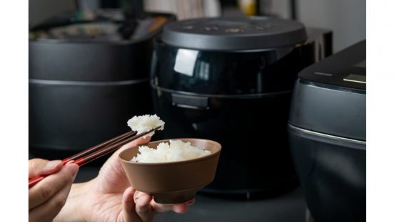 主要6メーカーの高級炊飯器（2021-22モデル）を食べ比べ！「最上位」「早炊き」「冷凍」の3パターンで徹底チェックした結論