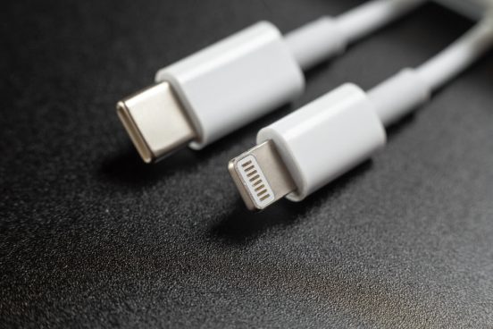 iPhoneからLightning廃止か。EUが2024年末までにUSB-C採用を義務付け