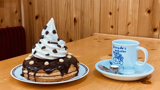 人気スイーツがまさかのコラボ！ 濃厚チョコ×ザクザク食感の「シロノワール ブラックサンダー」誕生