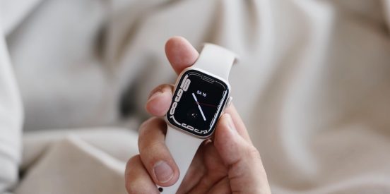 47mの谷に落下した少年、「Apple Watch」で助かる