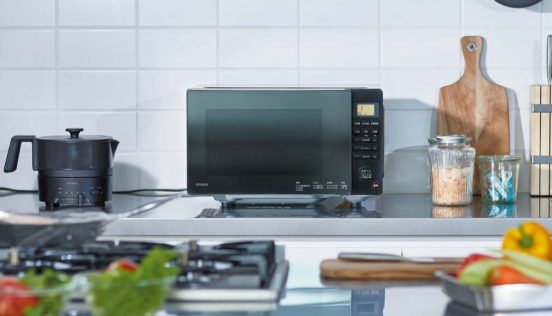 家電ライターも納得、1万円台のコスパ最強なシロカの電子レンジ