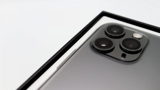 iPhone 15のカメラにはソニー製イメージセンサーセンサーが搭載され写真や動画がさらに美しく！