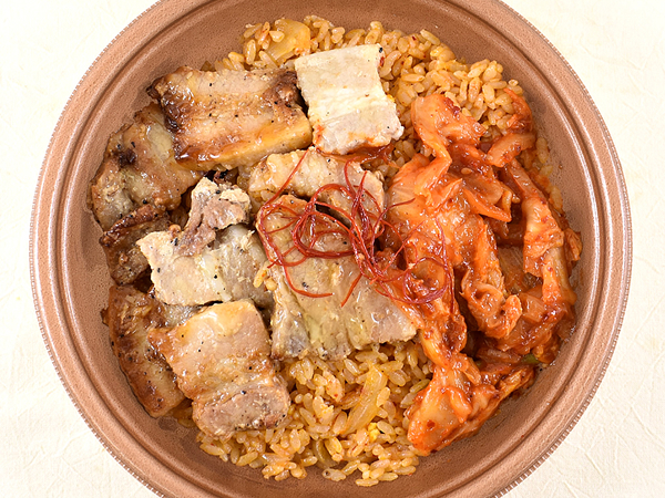 韓国料理好きよセブンに集え！ 「サムギョプサル＆キムチチャーハン」からあふれる旨みと刺激のダブルパンチ