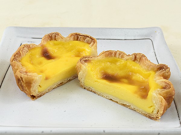 最高のコンビネーションを発揮する生地とクリーム！ ローソンの「生カスタードのエッグタルト」で楽しむプレミアムなコク