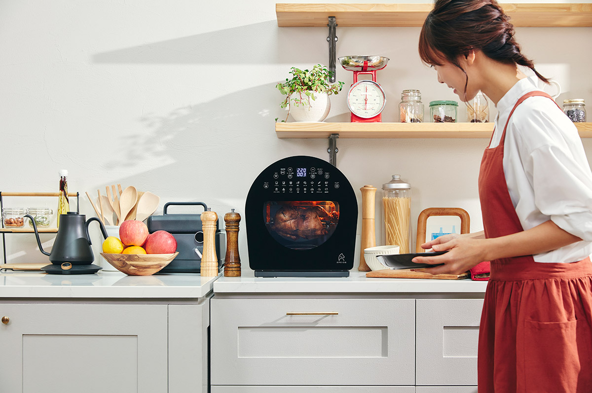 エルメスのデザイナーが手掛けた家電「FoElem」第2弾！ スマートノンフライオーブン「Chef」先行予約販売中