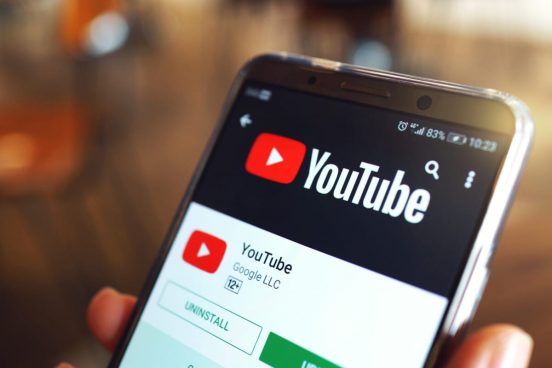 モバイル版YouTubeで次々と好きな動画が観られる！ 「キュー」機能がテスト中
