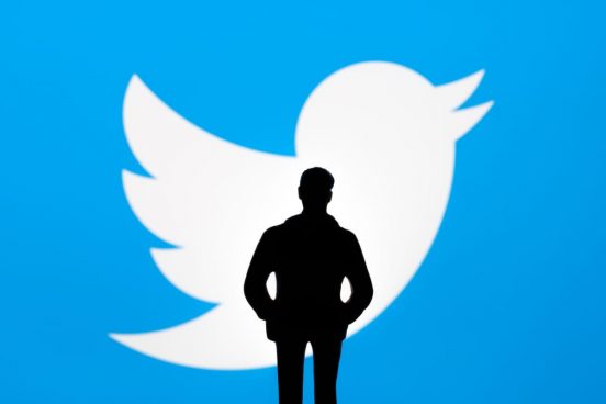 マスクCEO、ツイッターのヘッドを退くかどうか投票を実施。結果は過半数が「イエス」