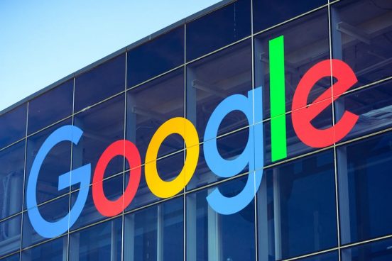 グーグル、AirTag風の「紛失防止タグ」を開発中？